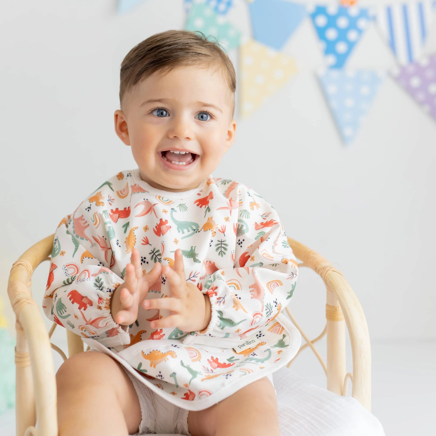 Dino Su Geçirmez Bebek Bakım Çantası ve Mama Önlüğü Seti