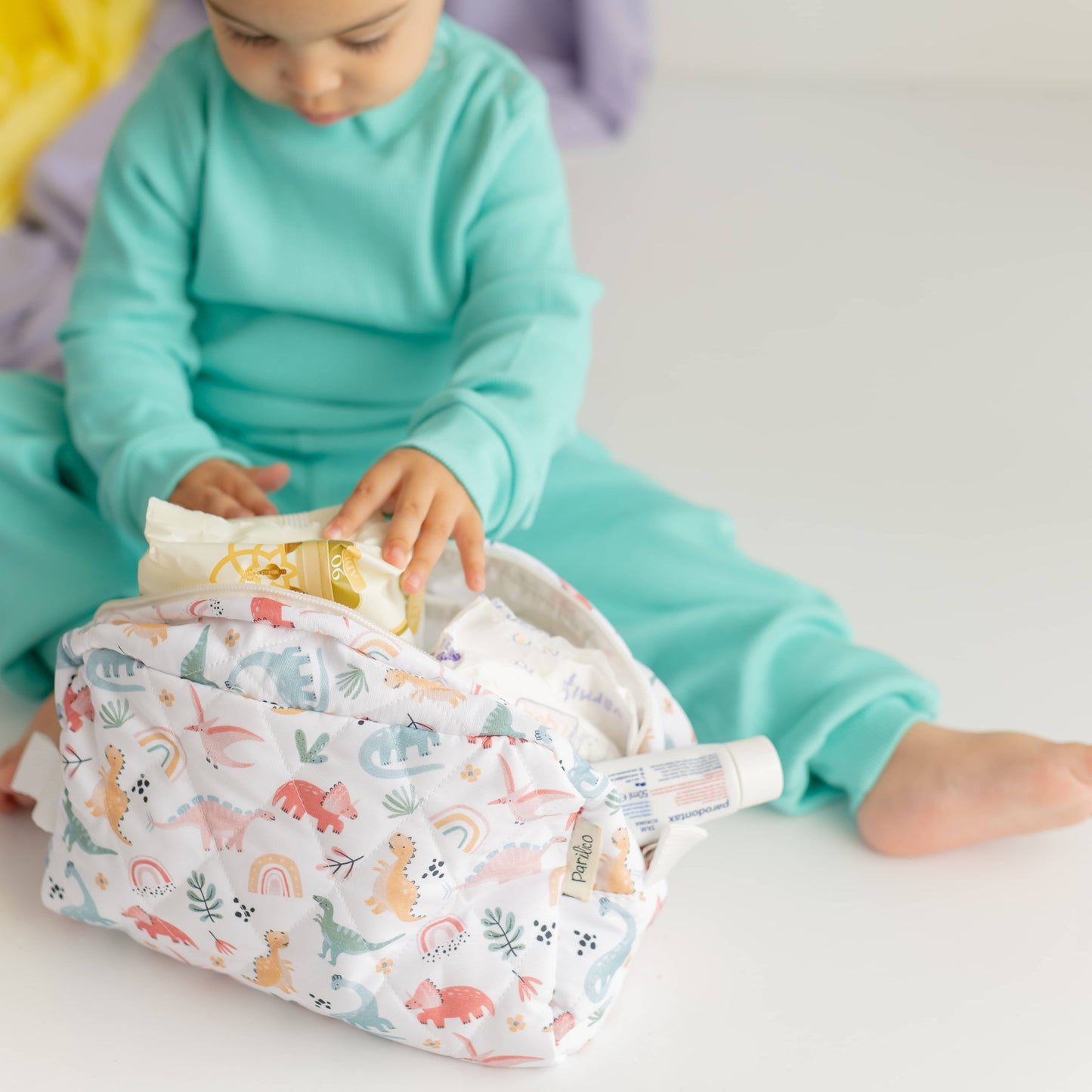 Dino Su Geçirmez Bebek Bakım Çantası